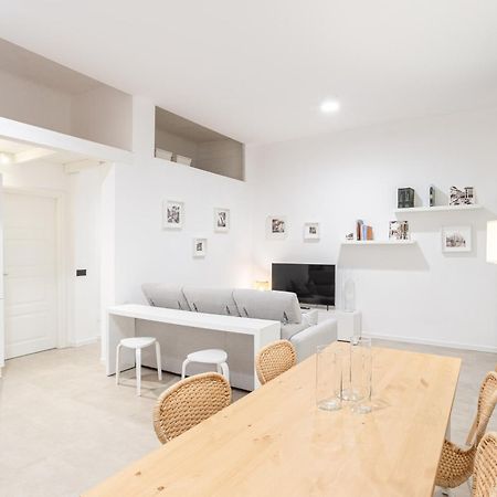 Sant Ambroeus Garden Apartment Milano Eksteriør billede